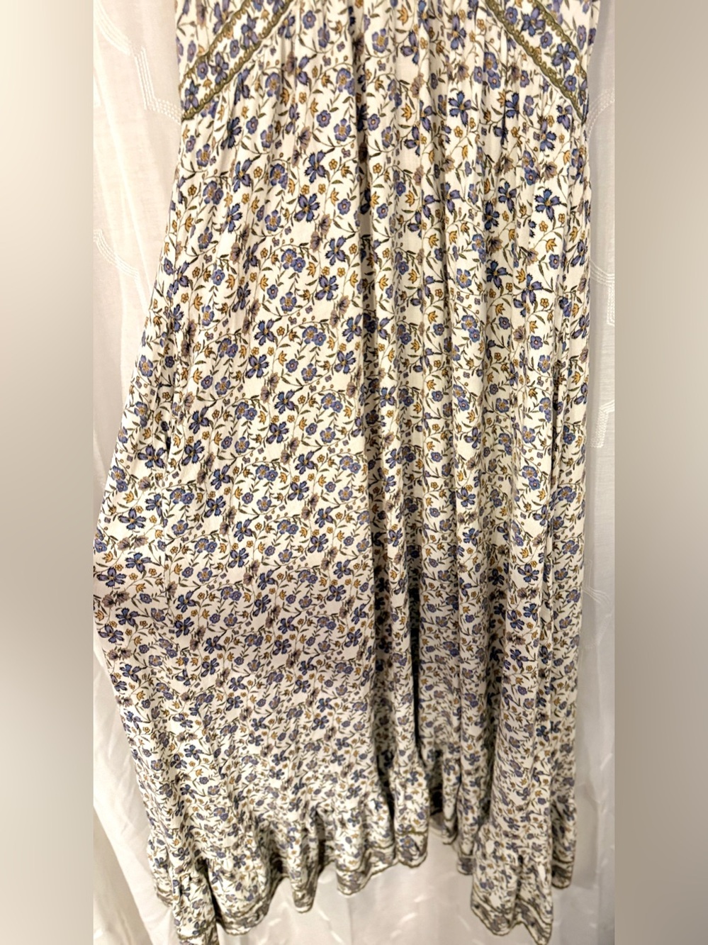 Max Studio London Floral Boho Maxi Dress Size Medium - Picture 8 of 13